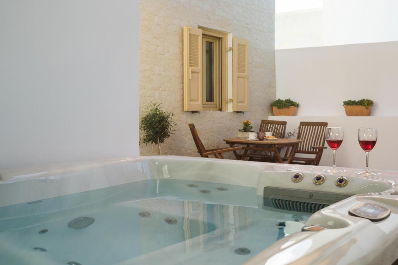 Апартаменти Heart Of Oia - Private House With Jacuzzi Екстер'єр фото