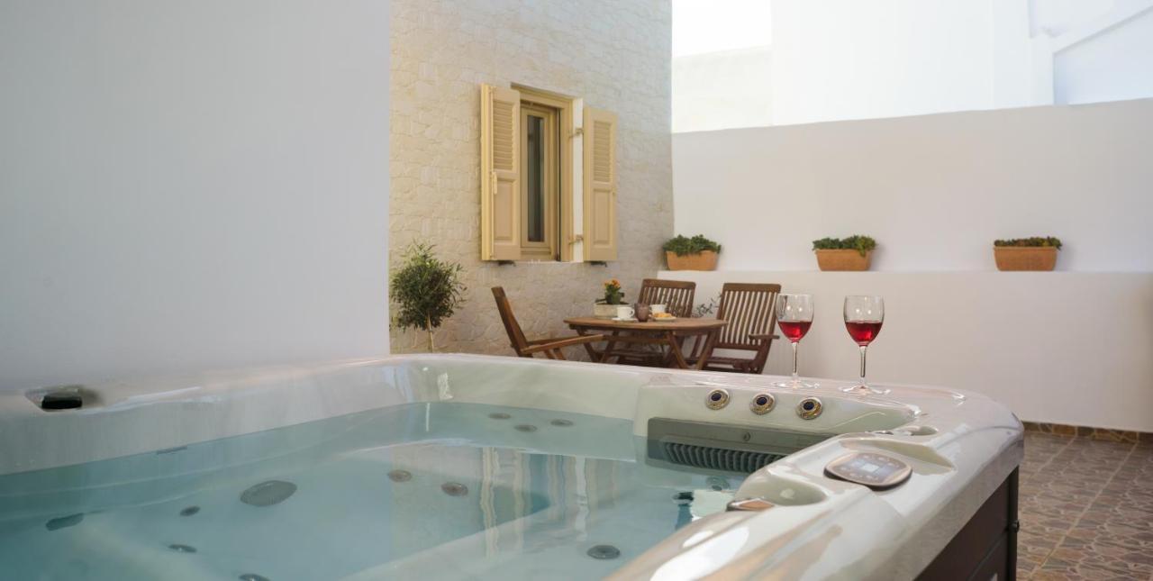 Апартаменти Heart Of Oia - Private House With Jacuzzi Екстер'єр фото
